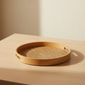 Vassoio Intreccio — rattan e legno, Kaya Deco